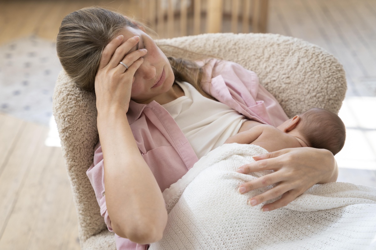Baby Refusing to Breastfeed? Causes and Gentle Solutions